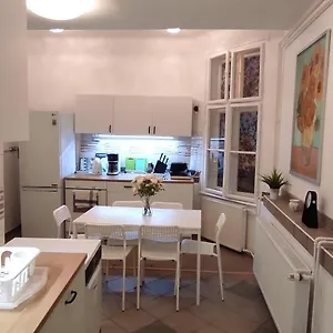  Apartment Fsqh Under