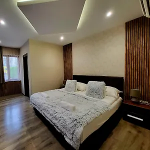 Ven Diofa De Lux Panzio Bed & Breakfast